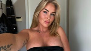 Demi – Fitness Queen und F2F-Sensation auf OnlyFans & 4Based