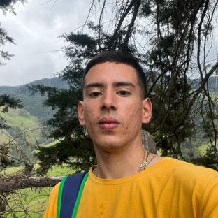 Alejo_Hot