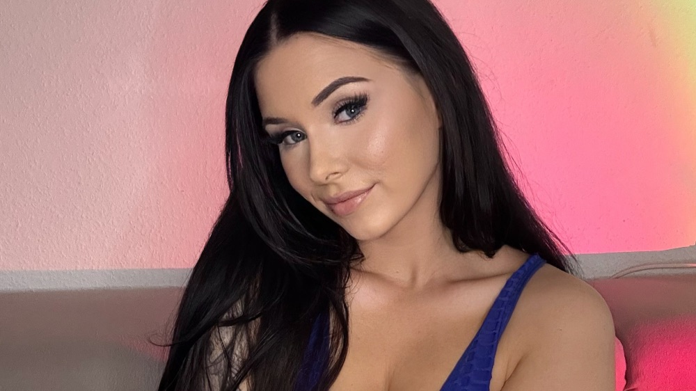 Authentische Creatorin Sweet Leyla – natürliche Schönheit und Selbstbewusstsein