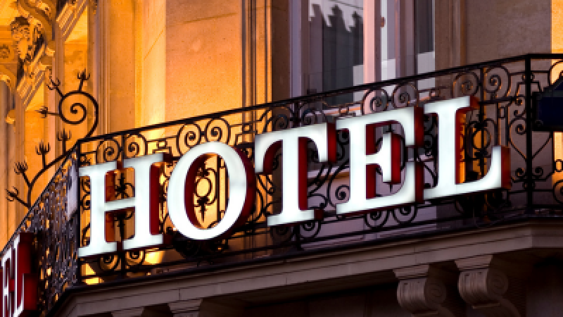 how to fine hotel